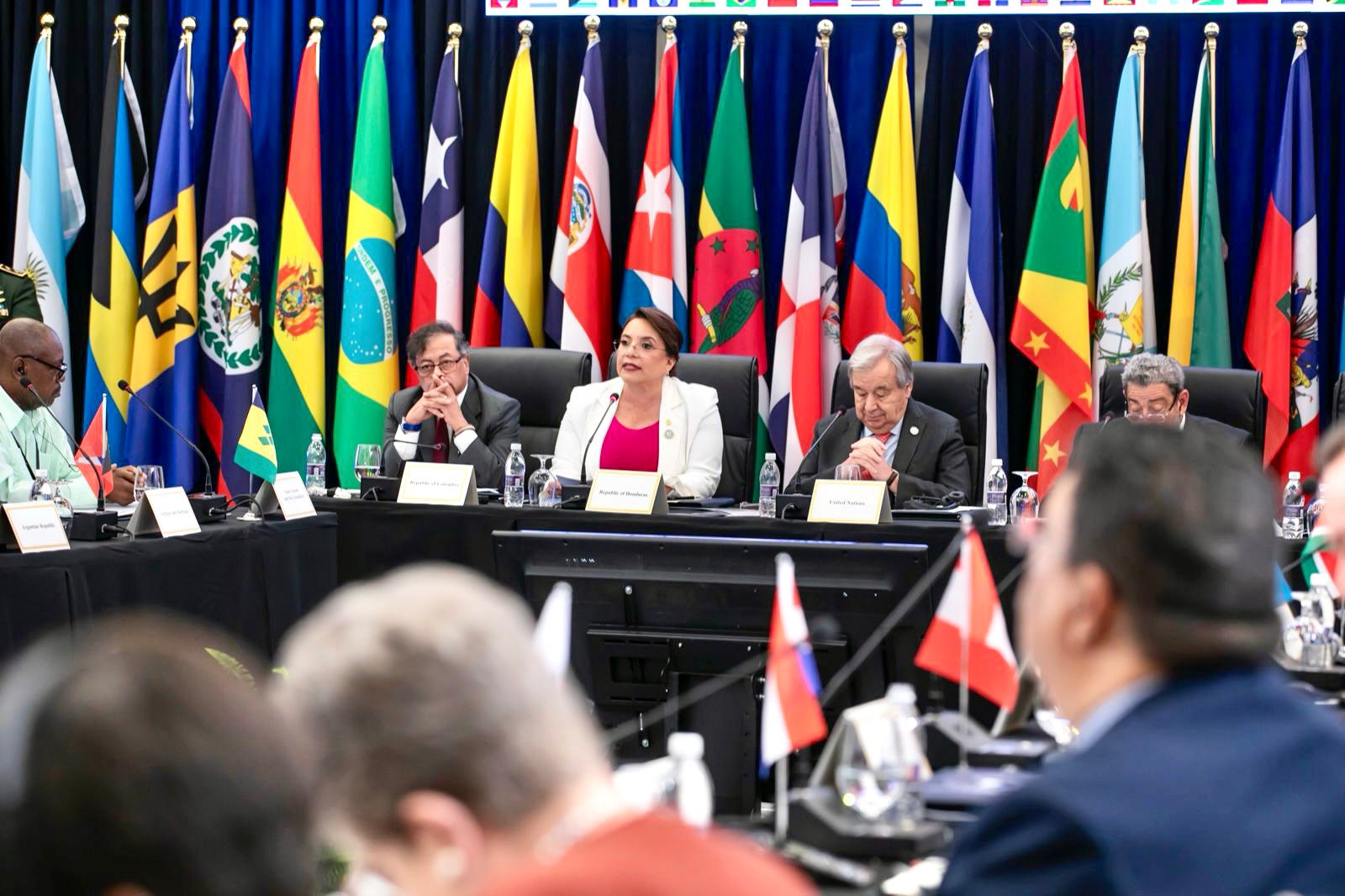 Honduras: Gobierno afronta señalamientos por gastos ocultos en la Cumbre de la CELAC