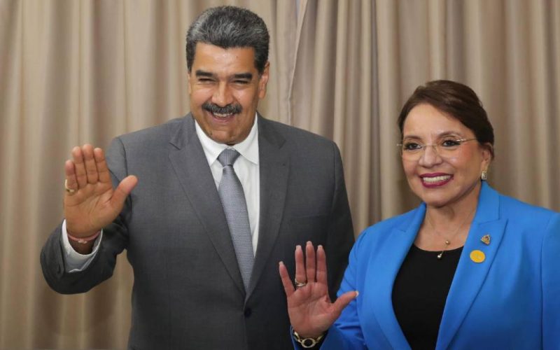 Xiomara Castro solidaria con Nicolás Maduro frente a tensiones internacionales