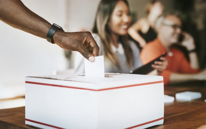 Controversia por manipulación del TREP intensifica disputa electoral en Honduras