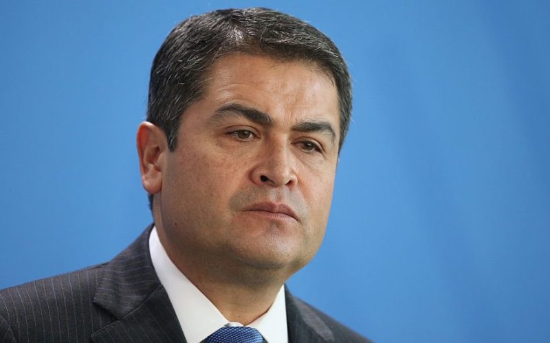 Análisis de la corrupción y crimen organizado bajo los gobiernos de Xiomara Castro y Juan Orlando Hernández en Honduras