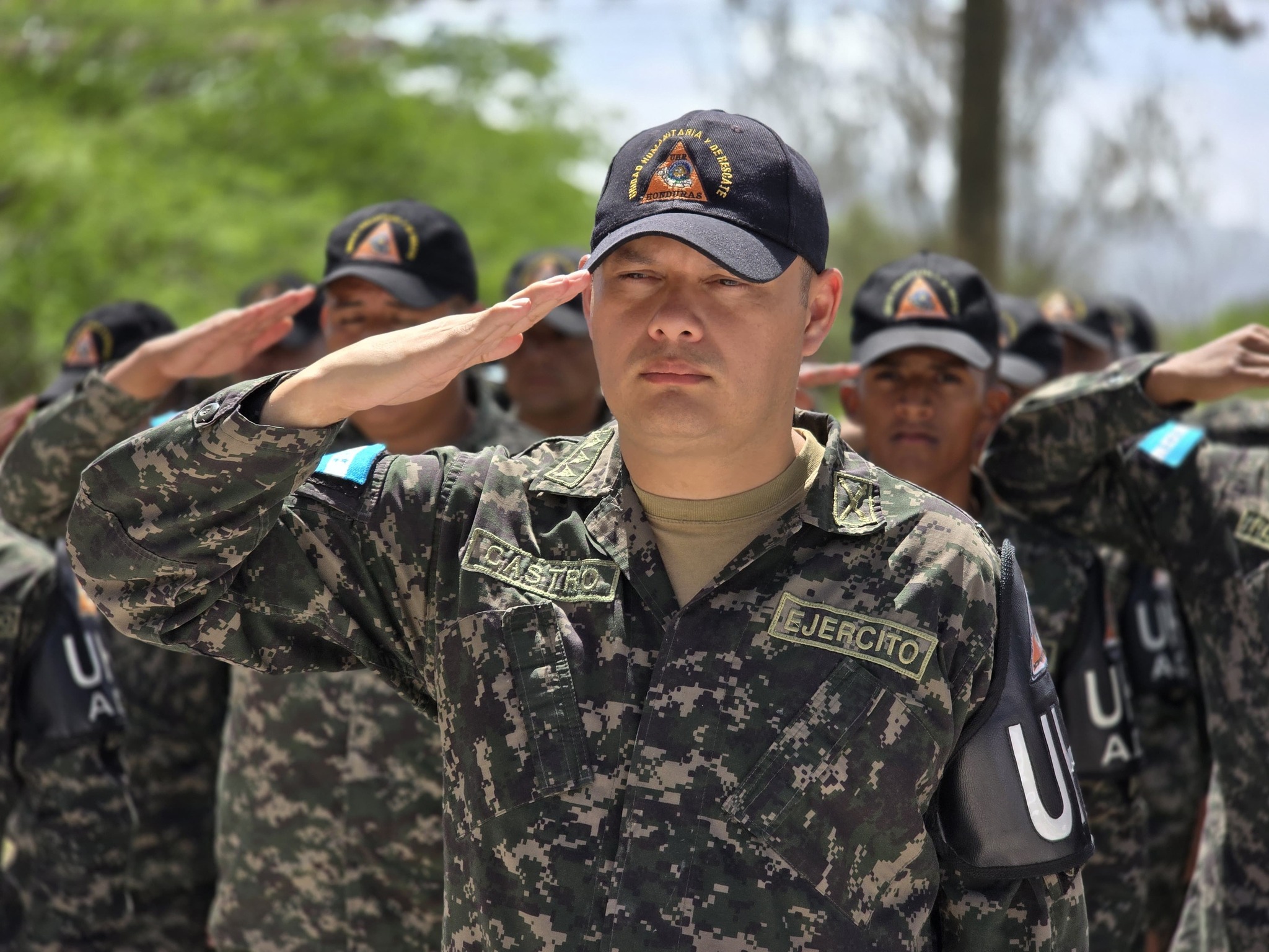 Honduras frena intento de FF.AA. de intervenir en conteo