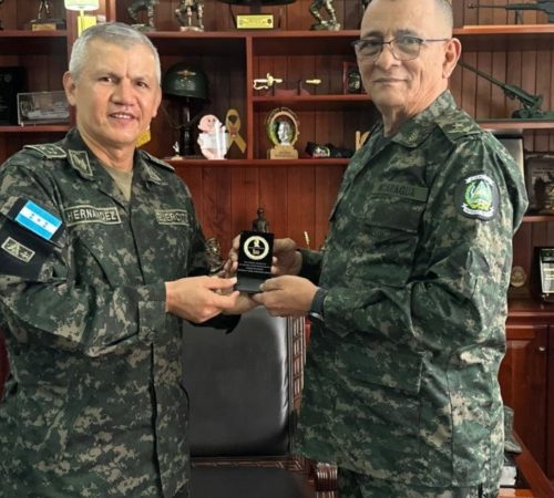 Fuerzas Armadas y el Plan Constituyente de LIBRE