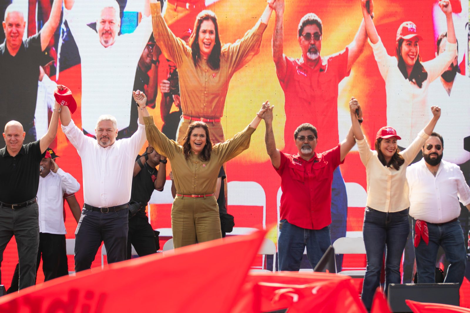 Maniobras de LIBRE: Aumenta la tensión institucional en Honduras