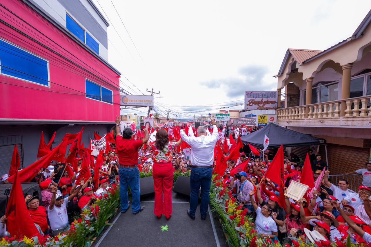 Roger Stone y las Sospechas de Fraude Electoral en Honduras: ¿Qué Dice LIBRE?
