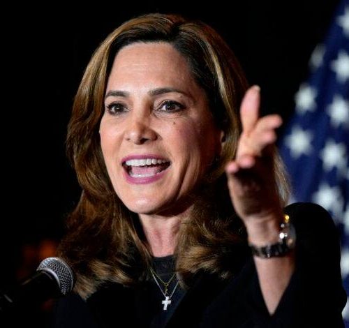 Crecen advertencias sobre modelo castrochavista en Honduras